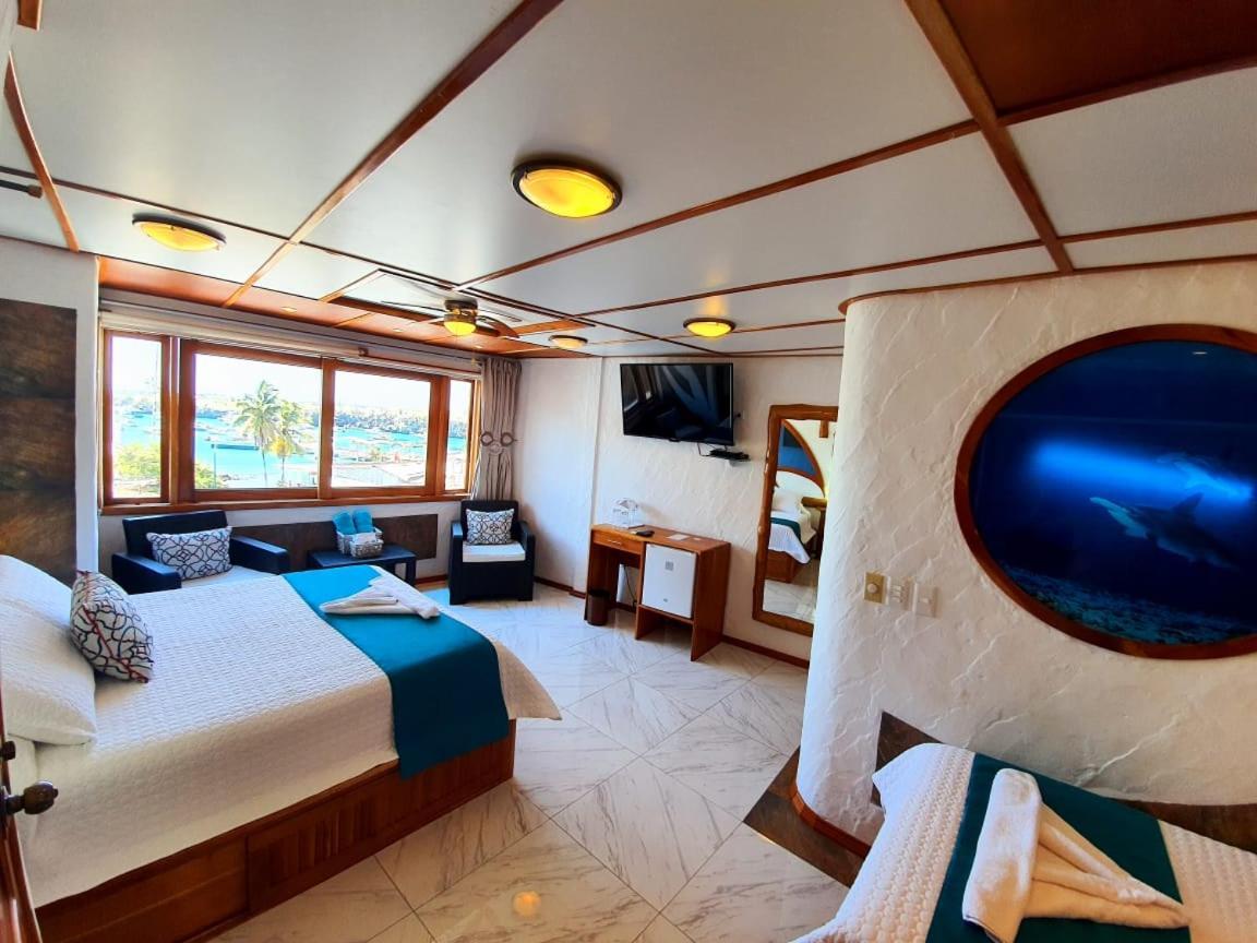 Casa Ocean Pier Bed & Breakfast Puerto Ayora  Luaran gambar